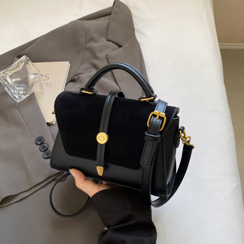 Luxury Bags Without Logo - Elegante kunsthandtas met verstelbare riem, goudkleurige