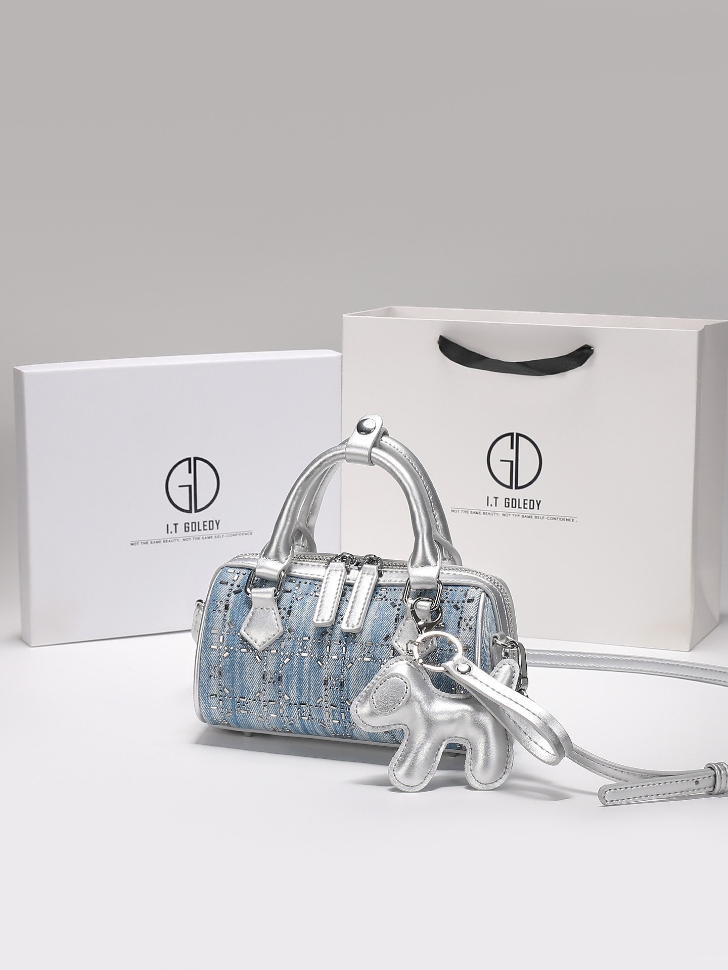 Luxe en vintage handtas in Bos - Luxury Bags Denim recensie en prijs
